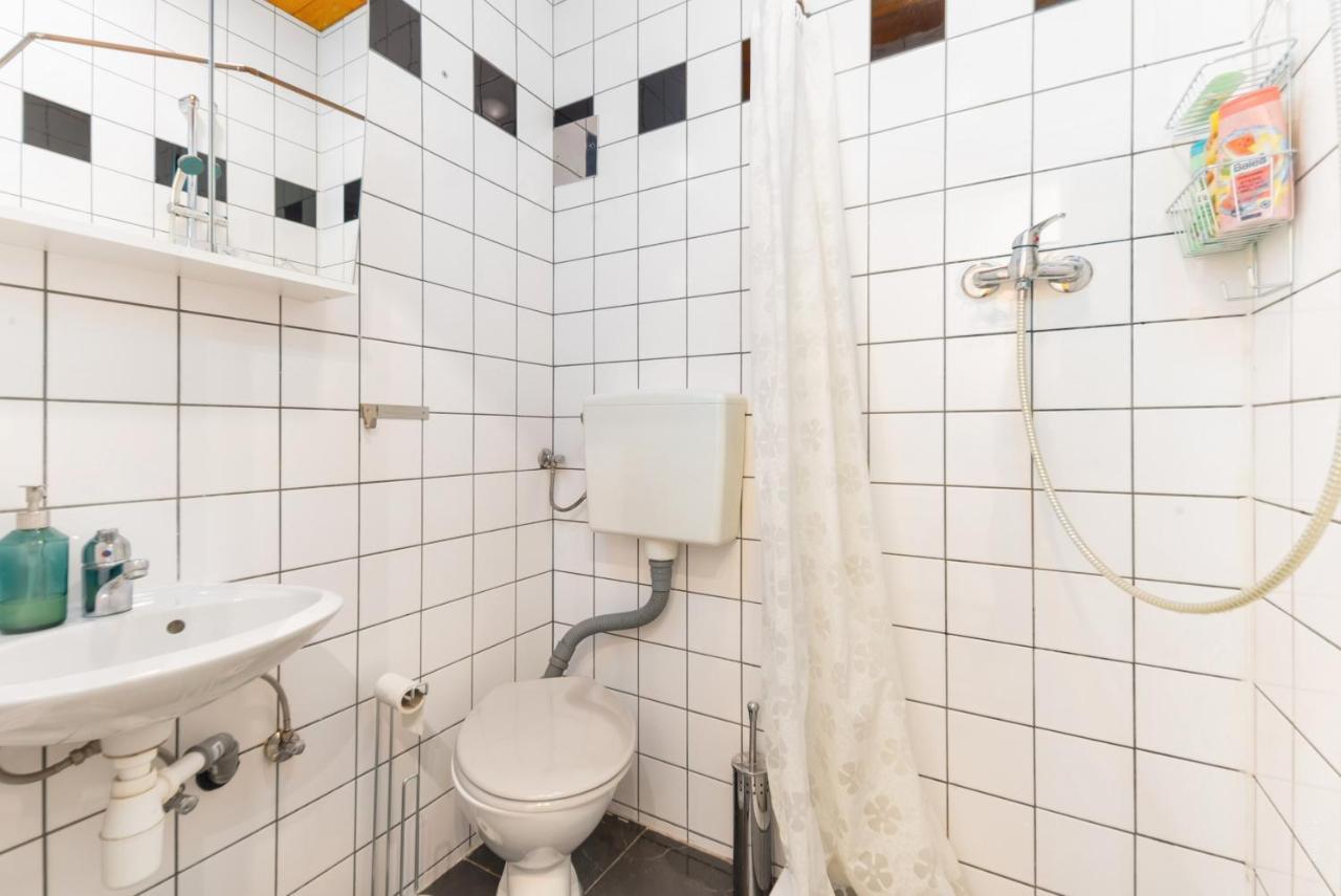 Designer Apartments, 2 Min To U1 Reumannplatz Viena Exterior foto